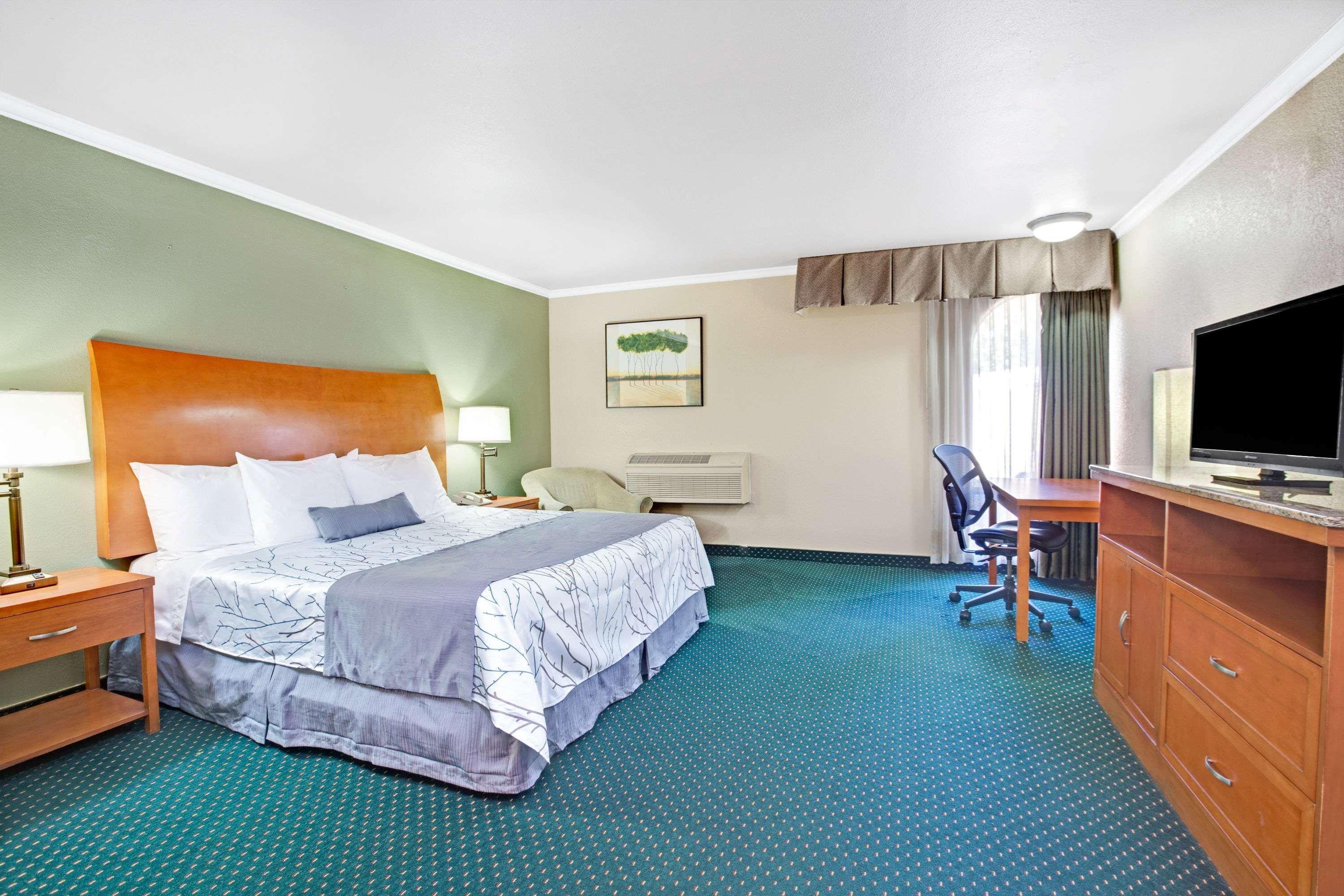Days Inn By Wyndham San Jose Convention Center Dış mekan fotoğraf