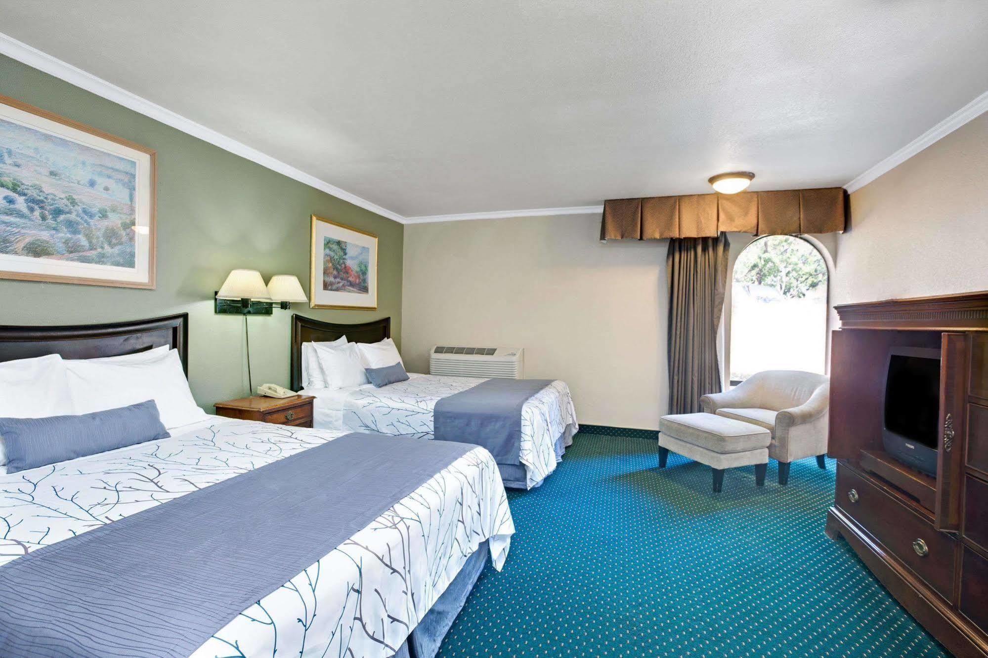 Days Inn By Wyndham San Jose Convention Center Dış mekan fotoğraf